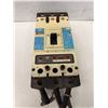 Image 1 : Westinghouse #KDB3400W 3 POLE, STYLE: 6642C76G21 - 400 AMPS - 600 VAC Circuit Breaker