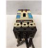 Image 2 : Westinghouse #KDB3400W 3 POLE, STYLE: 6642C76G21 - 400 AMPS - 600 VAC Circuit Breaker