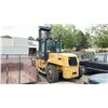 Image 2 : HYSTER FORKLIFT, YELLOW, VIN D007D01863M