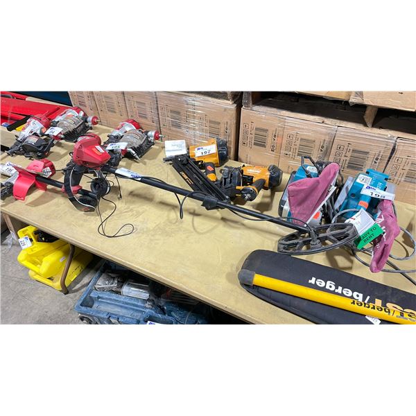 VANQUISH 440 METAL DETECTOR WITH HEADPHONES