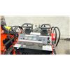 Image 3 : MMS MS380R RED GAS POWERED 23HP 661.39LBS MAX CAPACITY RUBBER TRACK RIDE ON MINI SKID STEER