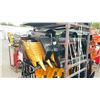 Image 1 : GIYI BALCK GY-HWG72 INDUSTRIAL 72" HYDRAULIC SKID STEER HOLLOW WOOD GRABBER ATTACHMENT, GIYI BLACK