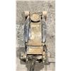 Image 3 : BLACK JACK HEAVY DUTY 3 TON FLOOR JACK