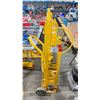 Image 2 : PANELLIFT 439 DRYWALL LIFT WITH CHAIN DRIVE ON MOBILE TRANSPORT DOLLY