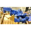 Image 4 : ECLIPSE MECHANICS 5" VISE, FORGE SPECIALITY VISE AND SMALL MACHINIST VISE