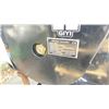 Image 2 : GIYI GY-M48 BLACK 48" HYDRAULIC SKID STEER MIXING BUCKET ATTACHMENT