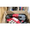 Image 3 : BOX OF PNEUMATIC 12V SOLENOIDS/REGULATORS/HOSES/CYLINDERS AND HIGH PRESSURE