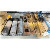 Image 3 : 4 HEAVY DUTY 100RA BENDING DIES, 3 LARGE HEAVY DUTY ROLLERS, BOX OF RUBBER DIVIDERS, & PARTS BIN OF