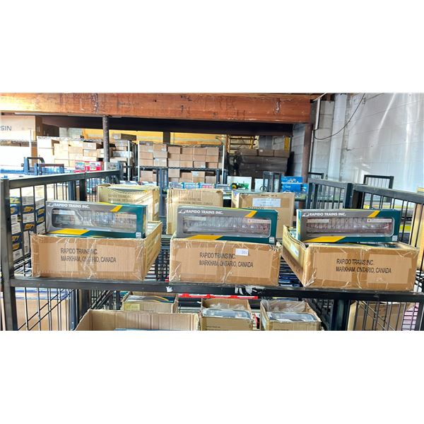 SHELF OF RAPIDO TRAINS INC CENTERBEAM FLATCAR HO SCALE MODEL TRAINS