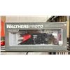 Image 8 : BOX OF NORTH AMERICAN RAIL CO ASSORTED HO SCALE MODEL TRAINS & MORE