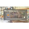 Image 2 : WALTHERS PROTO 40' 16,000 GALLON FUNNEL FLOW TANK CAR HO SCALE MODEL TRAINS, KATO N SCALE 10 CAR