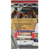 Image 2 : BOX OF NORTH AMERICAN RAILCAR CO ASSORTED CANADIAN NATIONAL HO SCALE MODEL TRAINS, BOX OF ASSORTED