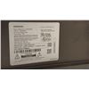 Image 4 : *TESTED WORKING* SAMSUNG 55" TV WITH POWER CORD, STAND & REMOTE (1 DEAD PIXEL LINE DOWN MIDDLE)
