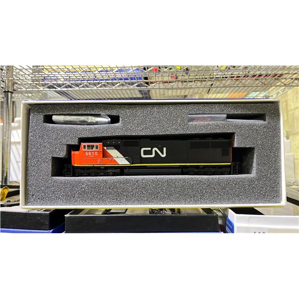GENESIS BY ATHEARN CANADIAN NATIONAL HO SCALE MODEL TRAIN