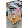Image 2 : PALLET OF ASSORTED ITEMS INCLUDING; VACUUMS, DESK FAN, TOWER FAN & MORE (UNKNOWN WORKING CONDITION,