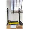 Image 2 : XL MUSCLE 88 YELLOW & BLACK SQUAT RACK