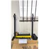 Image 2 : XL MUSCLE 88 YELLOW & BLACK SQUAT RACK