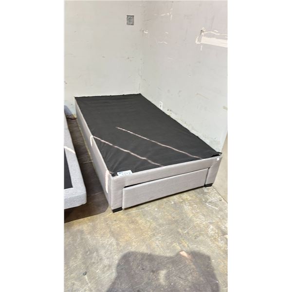 EZBASE TWIN SIZE GREY LINEN BED FRAME *NEW ASSEMBLED*