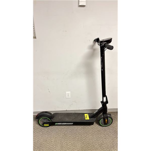 ACER ELECTRIC SCOOTER WITH CHARGER, BATTERY & BOX *TESTED WORKING*