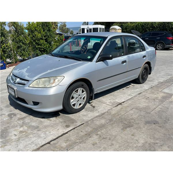 HOND CIVIC 2004 T-DONATION