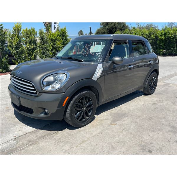 MNNI COOPER 2012 T-2 DAYS