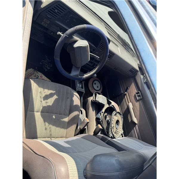 NISS SENTRA 1989 SALV-T-DON TMU