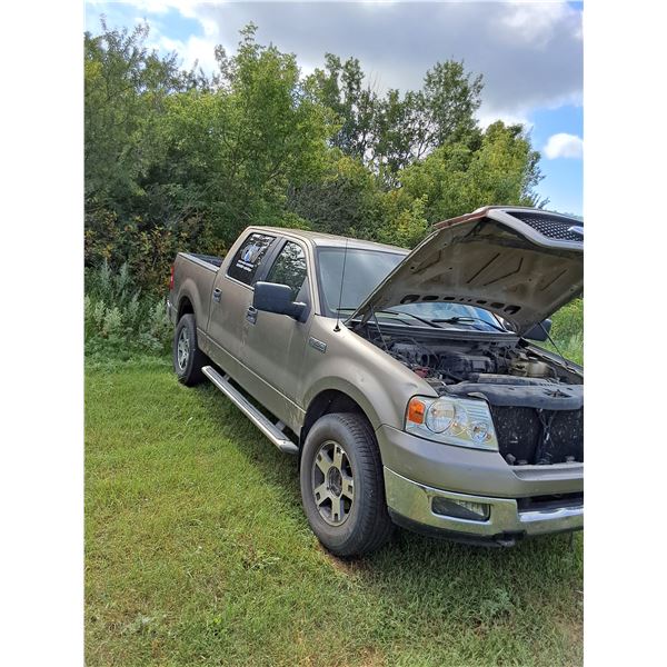 2005 Ford F150 XLT - 5.4L Triton Engine (Running) - 5.5' Box
