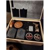 Image 2 : Blanton's STFB Bourbon Set with Whiskey Smoking Kit