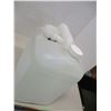 Image 3 : NEW:  DEF (10 LITRES) - JUG
