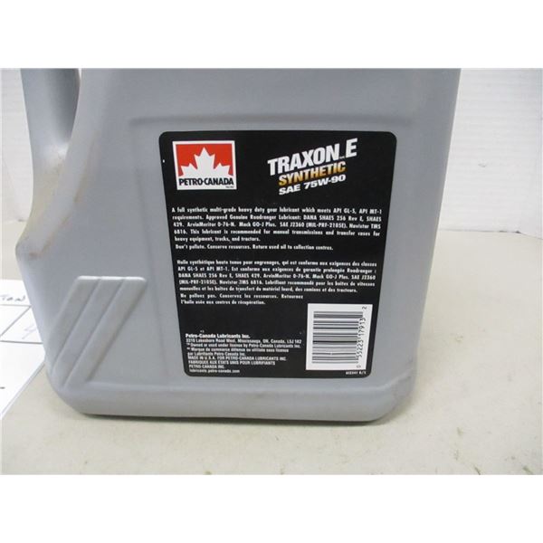 UNCLAIMED STORAGE:  PETRO CANADA TRAXONE SYNTHETIC SAE 75W90 GEAR LUBRICANT (4 L) - JUG