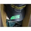Image 5 : GOGGLES, 3 HATS & 1 GREEN BAG