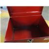 Image 2 : METAL RED BOX