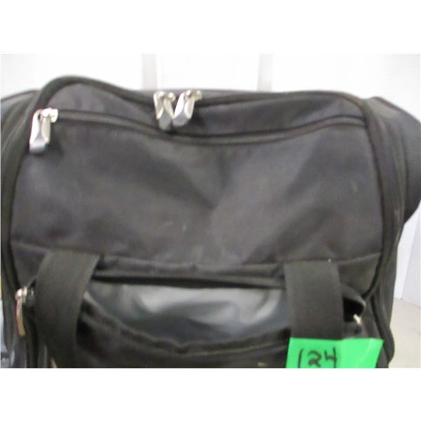 UNCLAIMED STORAGE:  ROLLING BAG