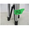 Image 3 : UNCLAIMED STORAGE:  SMALL TRIPOD