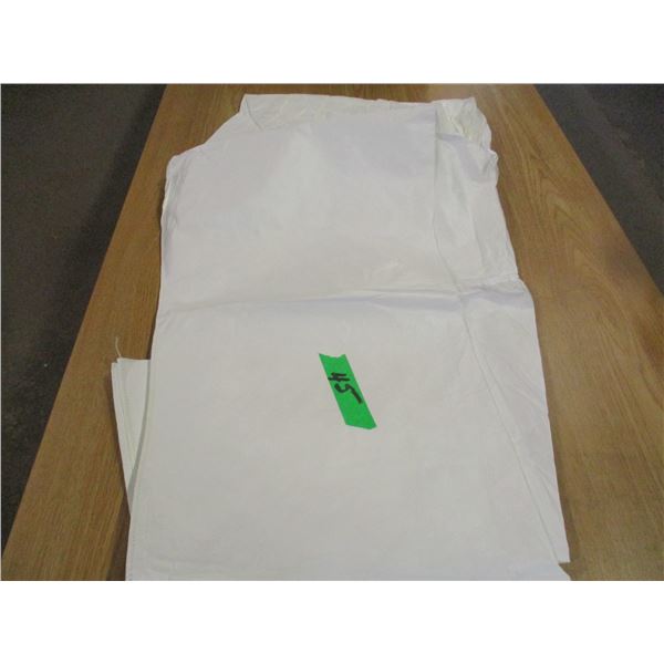 PARTIAL BOX DISPOSABLE PANTS (SIZE LARGE?)