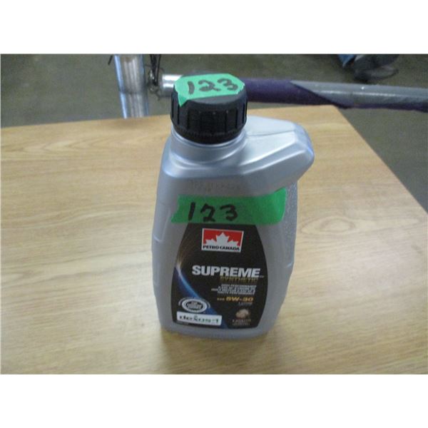 PETRO CANADA SUPREME 5W30 SYNTHETIC ENGINE OIL (1L) - JUG