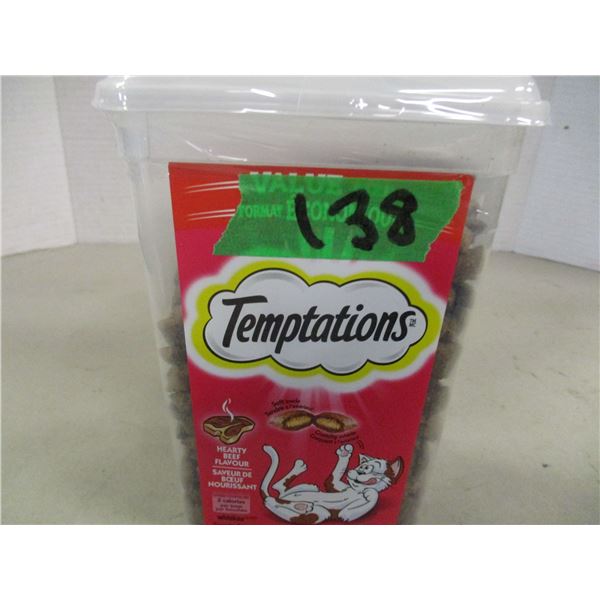 TEMPTATIONS HEALTY BEEF FLAVOR CAT TREATS (454G) - TUB