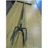 Image 1 : CLAW CULTIVATOR