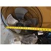 Image 8 : Simple Deluxe Metal Wall-Mount Fan 18" Dia