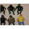 Image 7 : Vintage Ninja Turtles TMNT Toy Action Figures