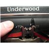 Image 8 : Vintage Underwood Typewriter