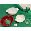 Image 1 : Assortment of Pyrex