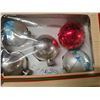 Image 5 : Lot of christmas ornaments