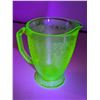Image 3 : Vintage Uranium Glass Pitcher 7"