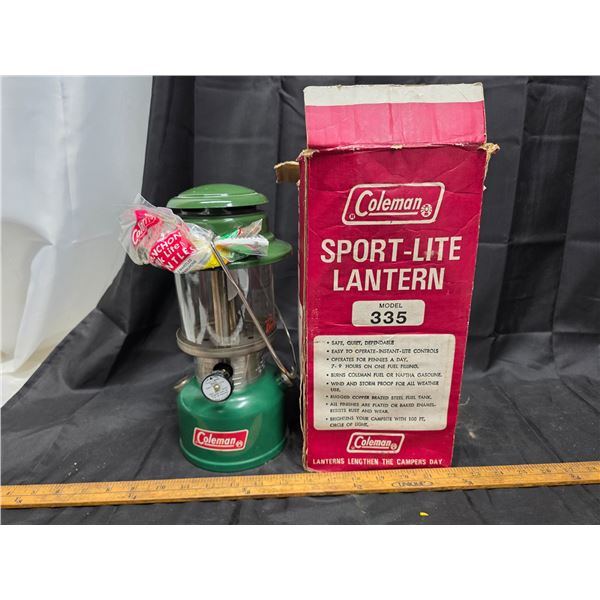 Coleman sport lite lantern model 335 with original box