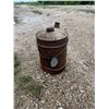 Image 5 : 2 antique metal gas pails