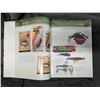 Image 2 : Vintage Modern Fishing Lure Collectibles 2003 Hard Cover Book