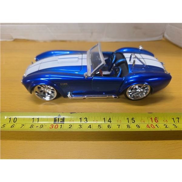 1965 shelby Cobra model car- 1-24 scale