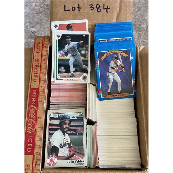 Large box of 1000ish baseball cards. Mixed Brands. Mixed Years.