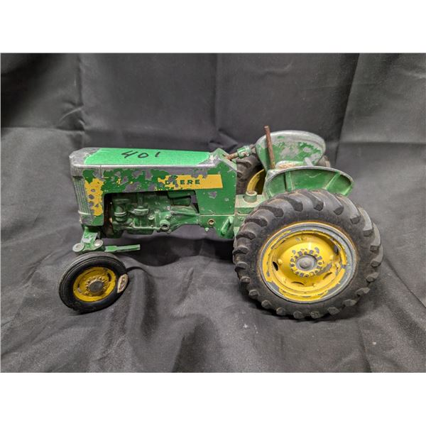 1958 Vintage Eska Ertl John Deere 430 Die cast Toy arm Tractor (Missing Parts + Paint)